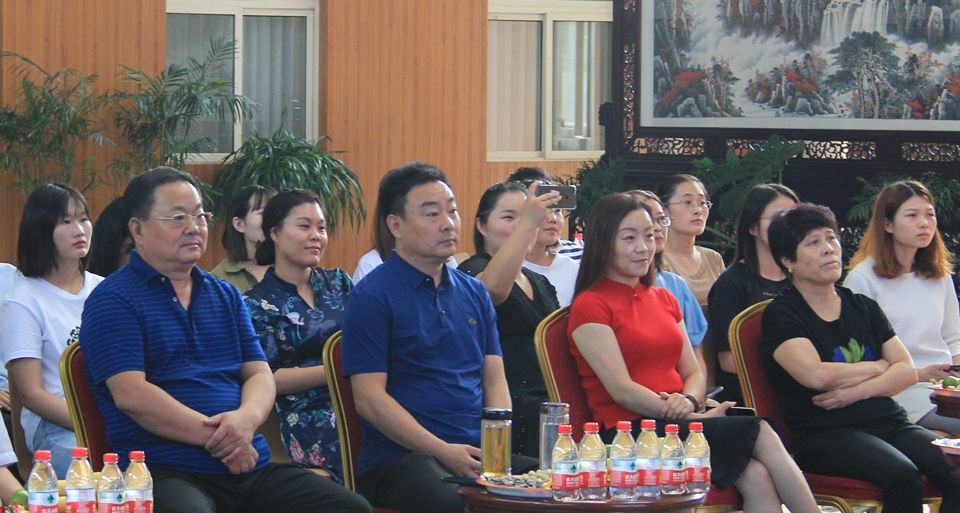 我和我的祖國，華美集團致敬新中國70華誕